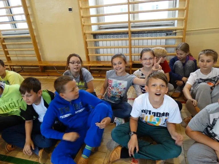Uczniowie SP1 z kartami rowerowymi (zdjęcia)