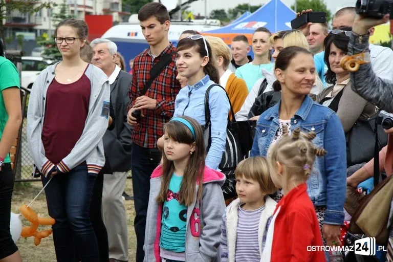 Pokazy sportowe i taneczne (zdjęcia, wideo)