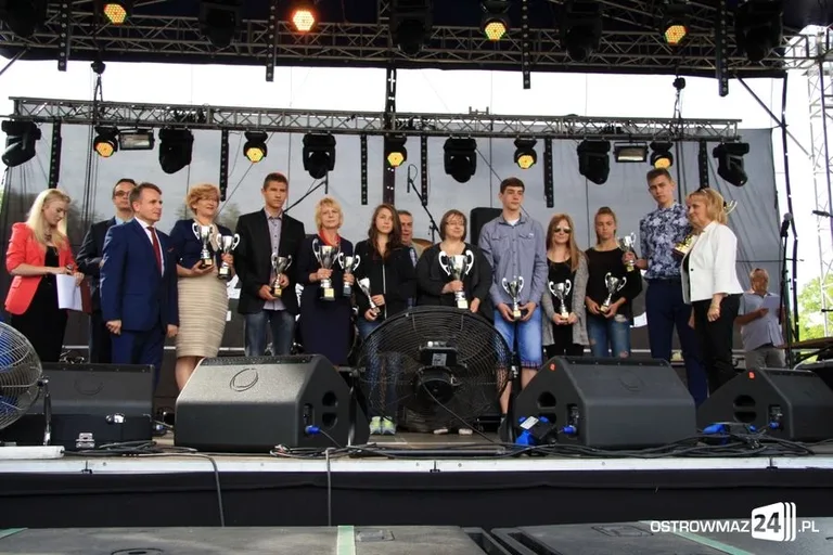 Nagrody burmistrza rozdane (zdjęcia)