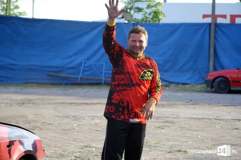 Monster Truck zawitał do Ostrowi (zdjęcia, wideo)