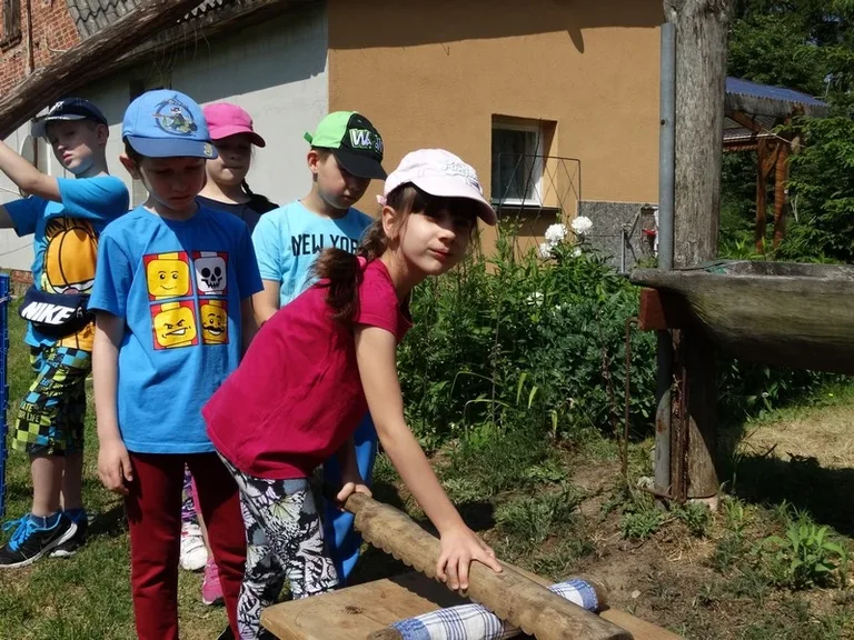 Uczniowie SP1 na wycieczce w Wachu (zdjęcia)