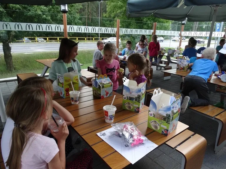Uczniowie SP1 na wycieczce w Wachu (zdjęcia)