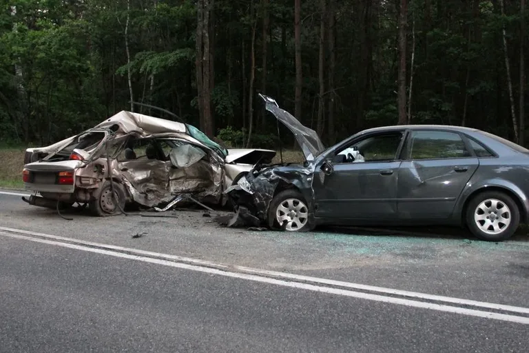 Tragiczny wypadek na trasie Ostrołęka-Ostrów (zdjęcia)