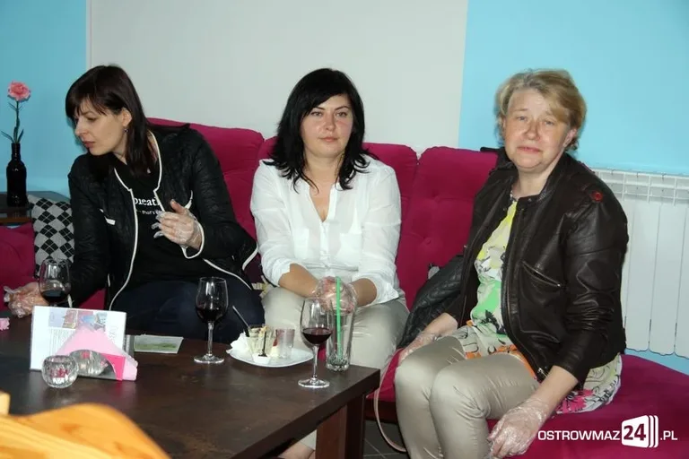 Spotkanie na wysokich obcasach (zdjęcia)