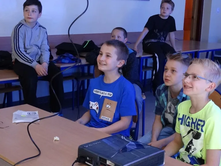 Dzień Dziecka pełen zabaw w SP1 (zdjęcia)