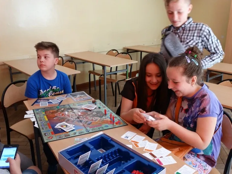 Dzień Dziecka pełen zabaw w SP1 (zdjęcia)
