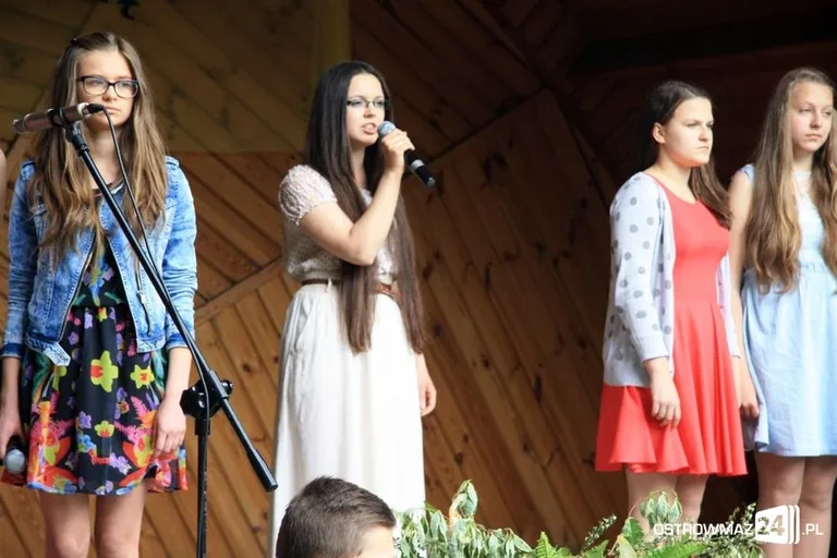 Piknik z książką (zdjęcia)