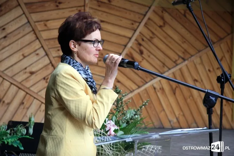 Piknik z książką (zdjęcia)