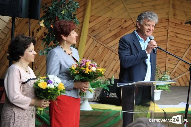 Piknik z książką (zdjęcia)