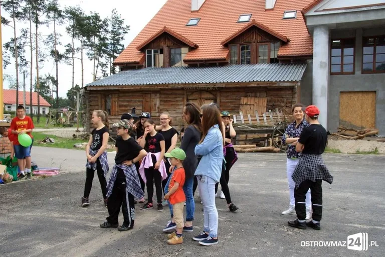 Powiatowy Dzień Rodziny (zdjęcia)