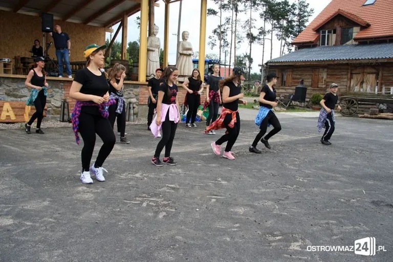 Powiatowy Dzień Rodziny (zdjęcia)