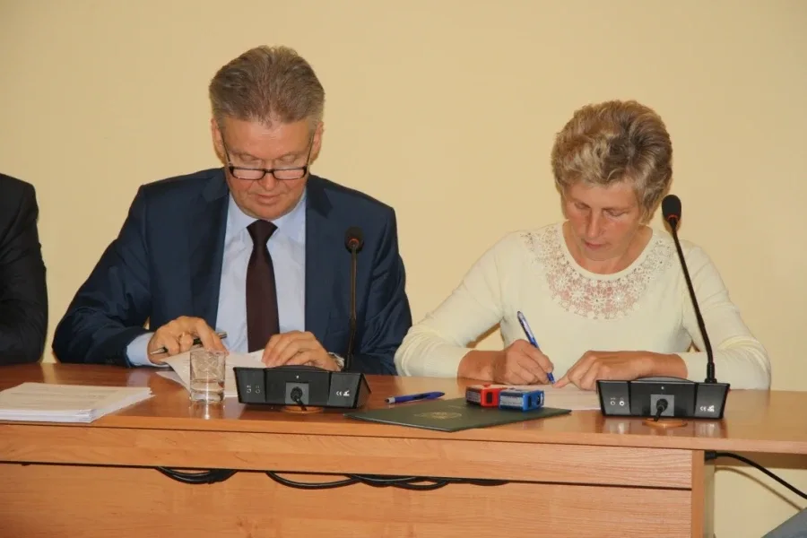 Powiat przekazał blisko 85 tys. spółkom wodnym (zdjęcia)
