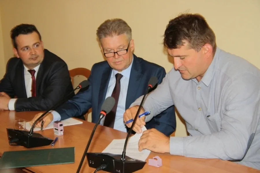 Powiat przekazał blisko 85 tys. spółkom wodnym (zdjęcia)