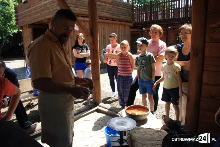 Warsztaty ceramiczne z garncarzem (zdjęcia)
