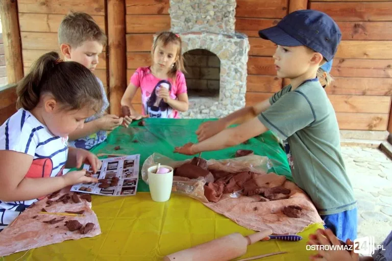 Warsztaty ceramiczne z garncarzem (zdjęcia)