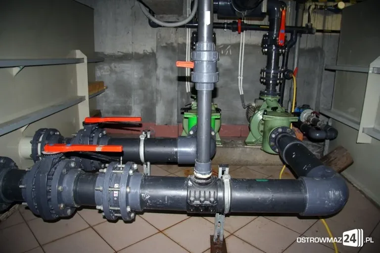 Basen niebawem znów czynny (zdjęcia)