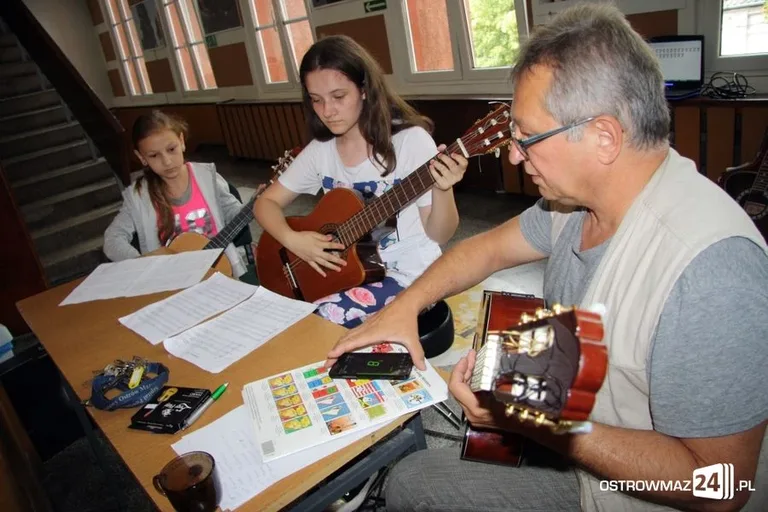Warsztaty dla młodych gitarzystów (zdjęcia)