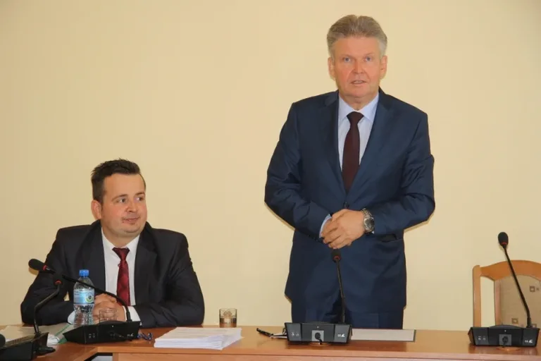 Powiat przekazał blisko 85 tys. spółkom wodnym (zdjęcia)