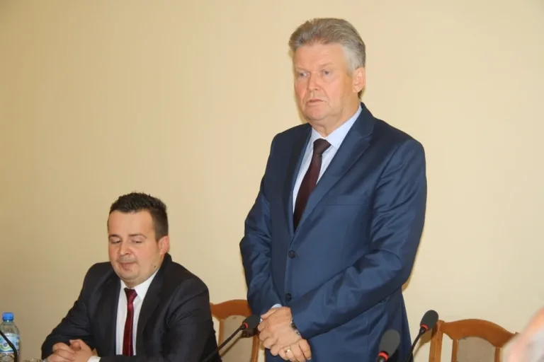 Powiat przekazał blisko 85 tys. spółkom wodnym (zdjęcia)