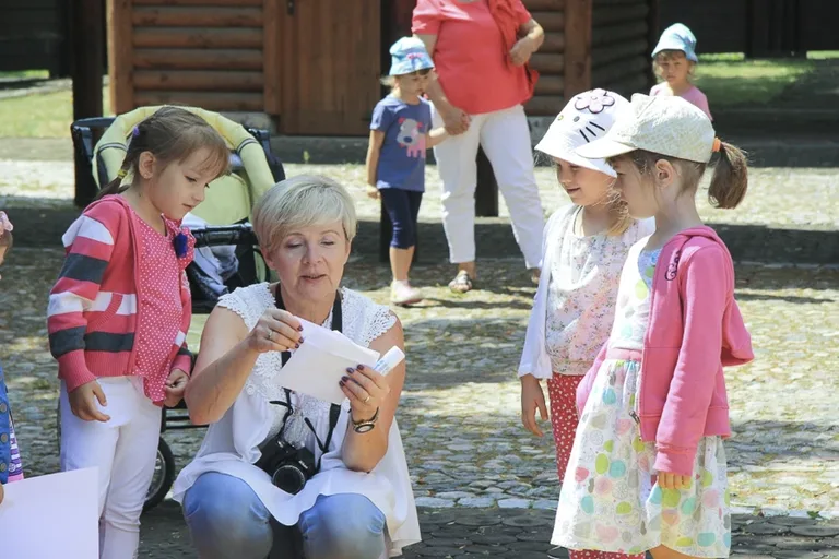 Bawiły się ćwicząc buzie i języki (zdjęcia)
