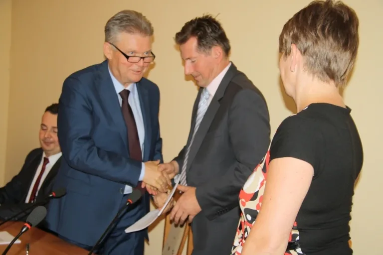 Powiat przekazał blisko 85 tys. spółkom wodnym (zdjęcia)