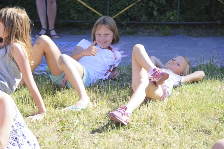 Wakacyjne Podwórko na początek lata