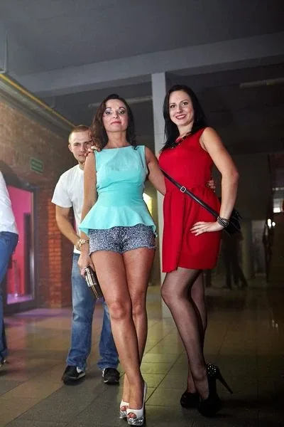 Piękni i Młodzi w klubie Capitol (zdjęcia)