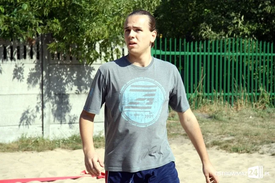 Wakacyjny turniej plażówki (zdjęcia)