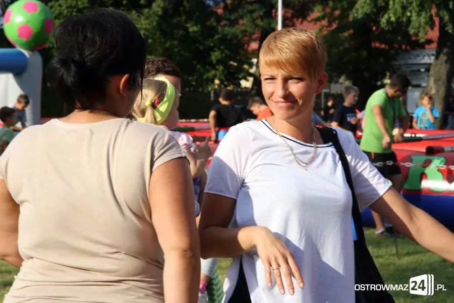 Rodzinne piknikowanie (zdjęcia)