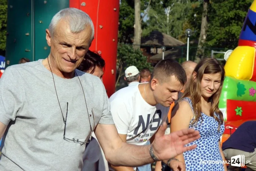 Rodzinne piknikowanie (zdjęcia)