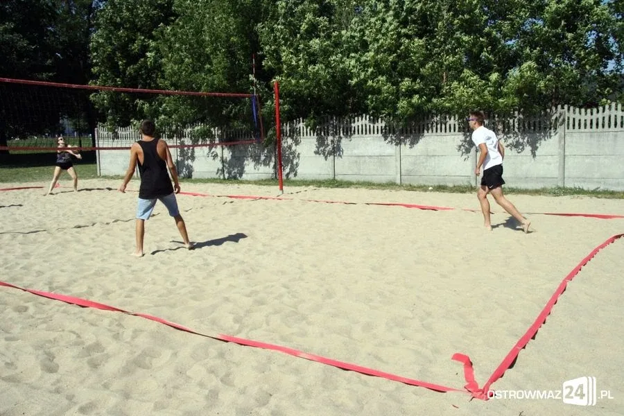 Wakacyjny turniej plażówki (zdjęcia)