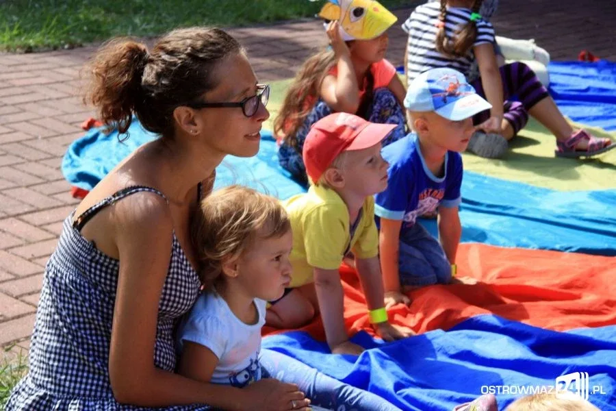 Król zwierząt uczył dobrego zachowania (zdjęcia)