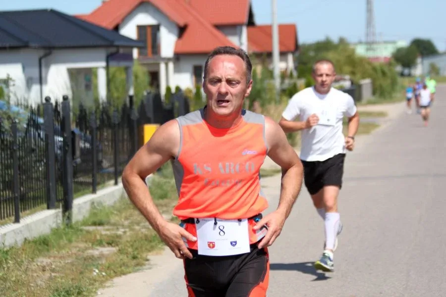 Blisko setka pobiegła w Rzekuniu (zdjęcia, wideo)