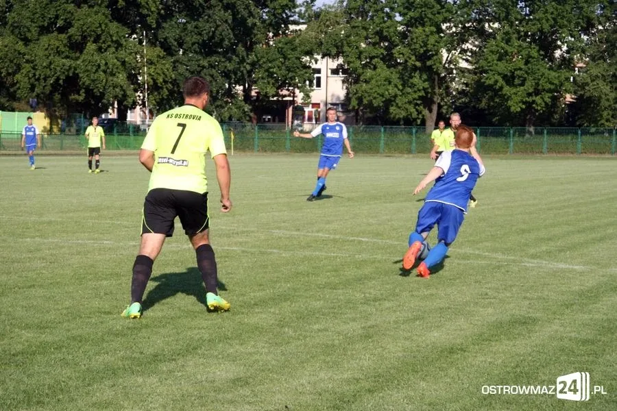 Ostrovia ograła Mazura Gostynin (zdjęcia, wideo)