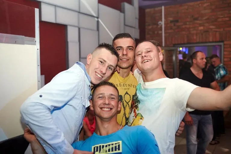 Piękni i Młodzi w klubie Capitol (zdjęcia)