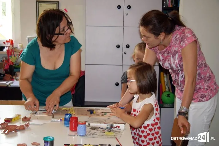 Najmłodsi zakończyli spotkania z ceramiką