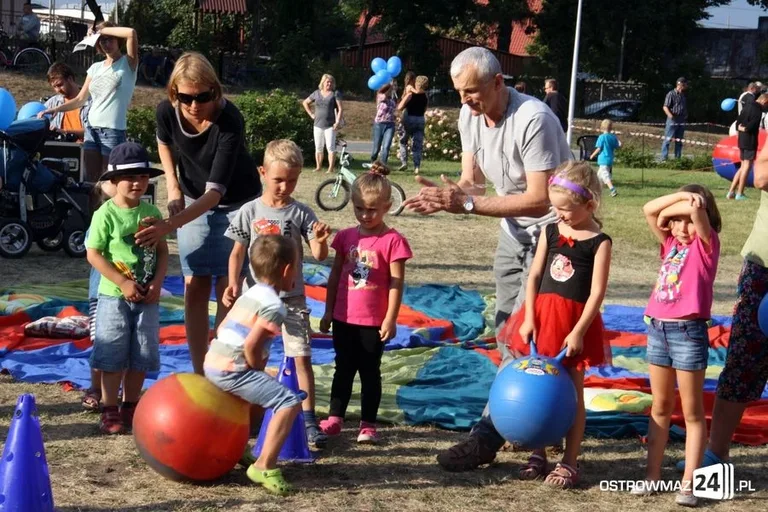 Rodzinne piknikowanie (zdjęcia)