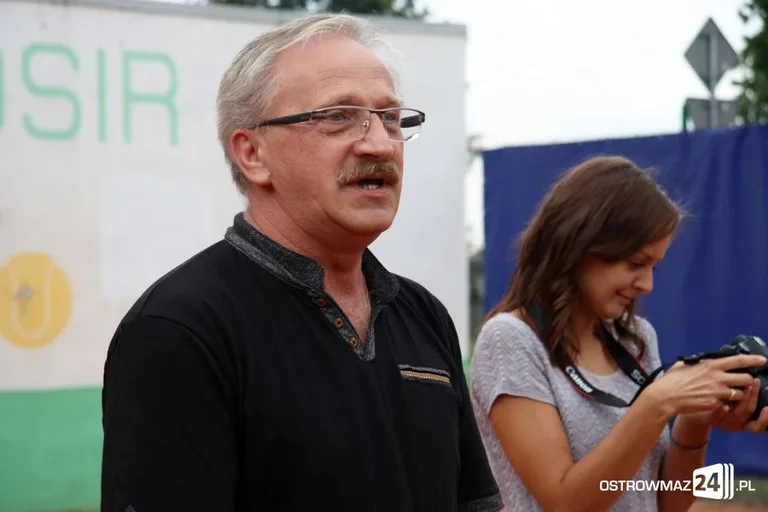Styła z pucharem NSZZ "Solidarność" (zdjęcia)