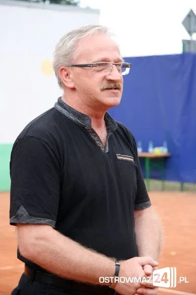 Styła z pucharem NSZZ "Solidarność" (zdjęcia)