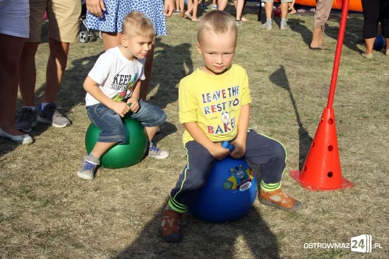 Rodzinne piknikowanie (zdjęcia)