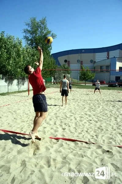 Wakacyjny turniej plażówki (zdjęcia)