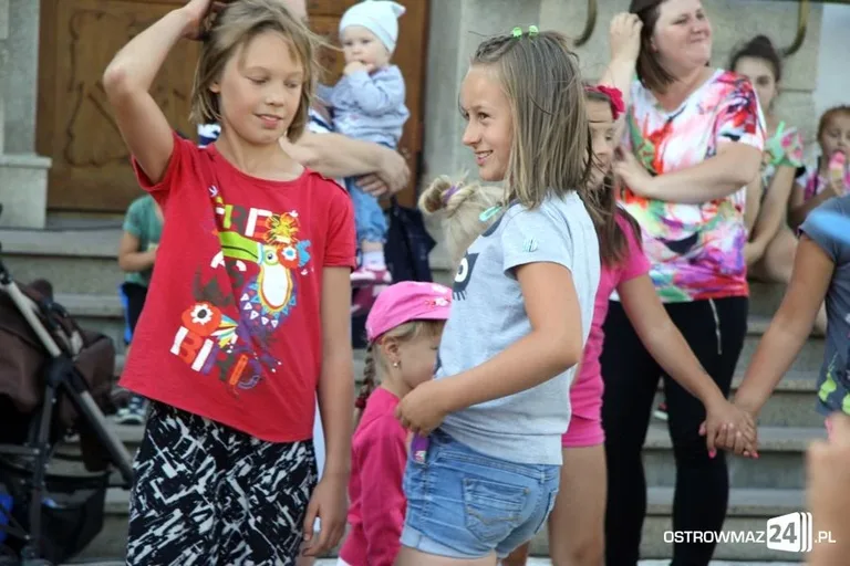 Tańczyli duzi i mali (zdjęcia)