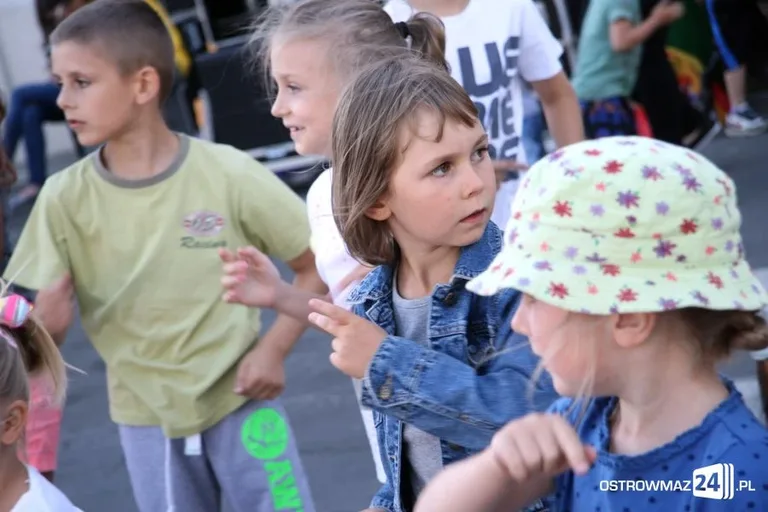 Tańczyli duzi i mali (zdjęcia)
