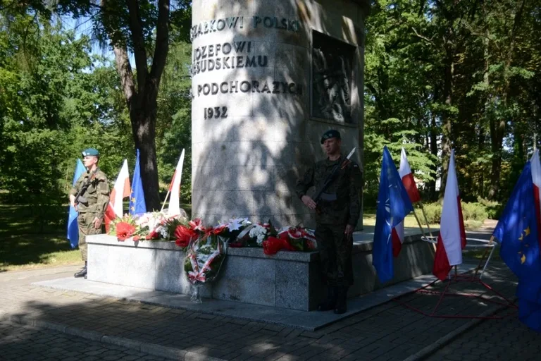 Miejskie obchody Święta Wojska Polskiego