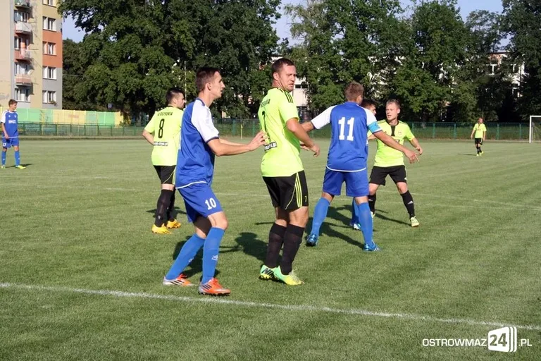 Ostrovia ograła Mazura Gostynin (zdjęcia, wideo)