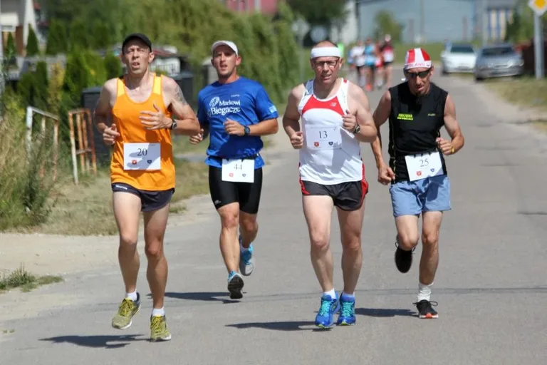 Blisko setka pobiegła w Rzekuniu (zdjęcia, wideo)