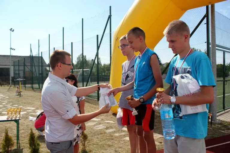 Blisko setka pobiegła w Rzekuniu (zdjęcia, wideo)