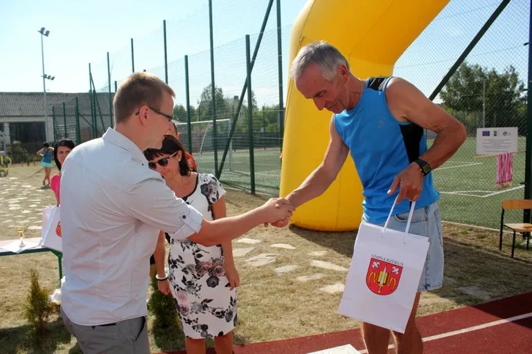 Blisko setka pobiegła w Rzekuniu (zdjęcia, wideo)