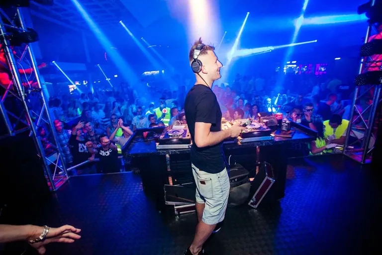 "Noc wariatów" w klubie Capitol (zdjęcia)