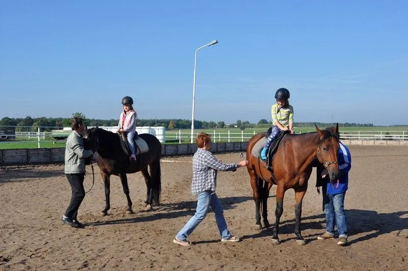 Uczniowie SP1 pożegnali lato (zdjęcia)